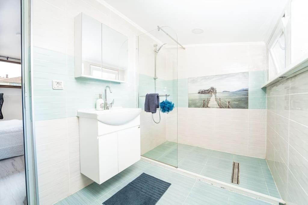 Central Apartment 2Bd Next To Vitosha Bul. София Екстериор снимка