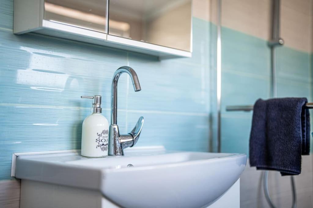 Central Apartment 2Bd Next To Vitosha Bul. София Екстериор снимка